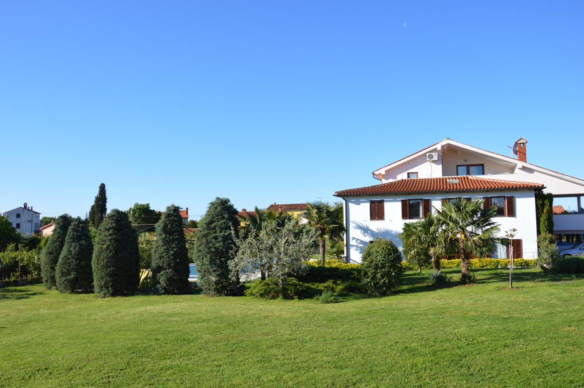 Apartments Aurelia Nova Vas  外观 照片
