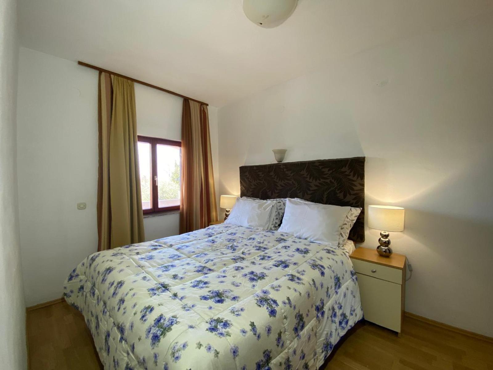 Apartments Aurelia Nova Vas  外观 照片